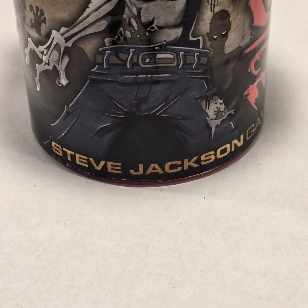Zombie Dice Game by Steve Jackson Games - Complete (13 Dice, Cup, Rulebook)